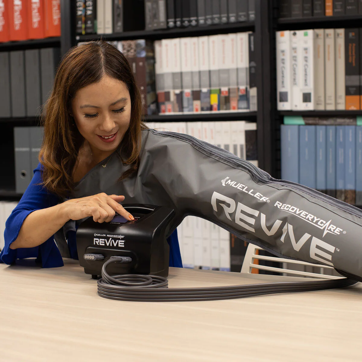 REVIVE™ Compression Arm Sleeve, One Size Fits Most - Gray - Image 4